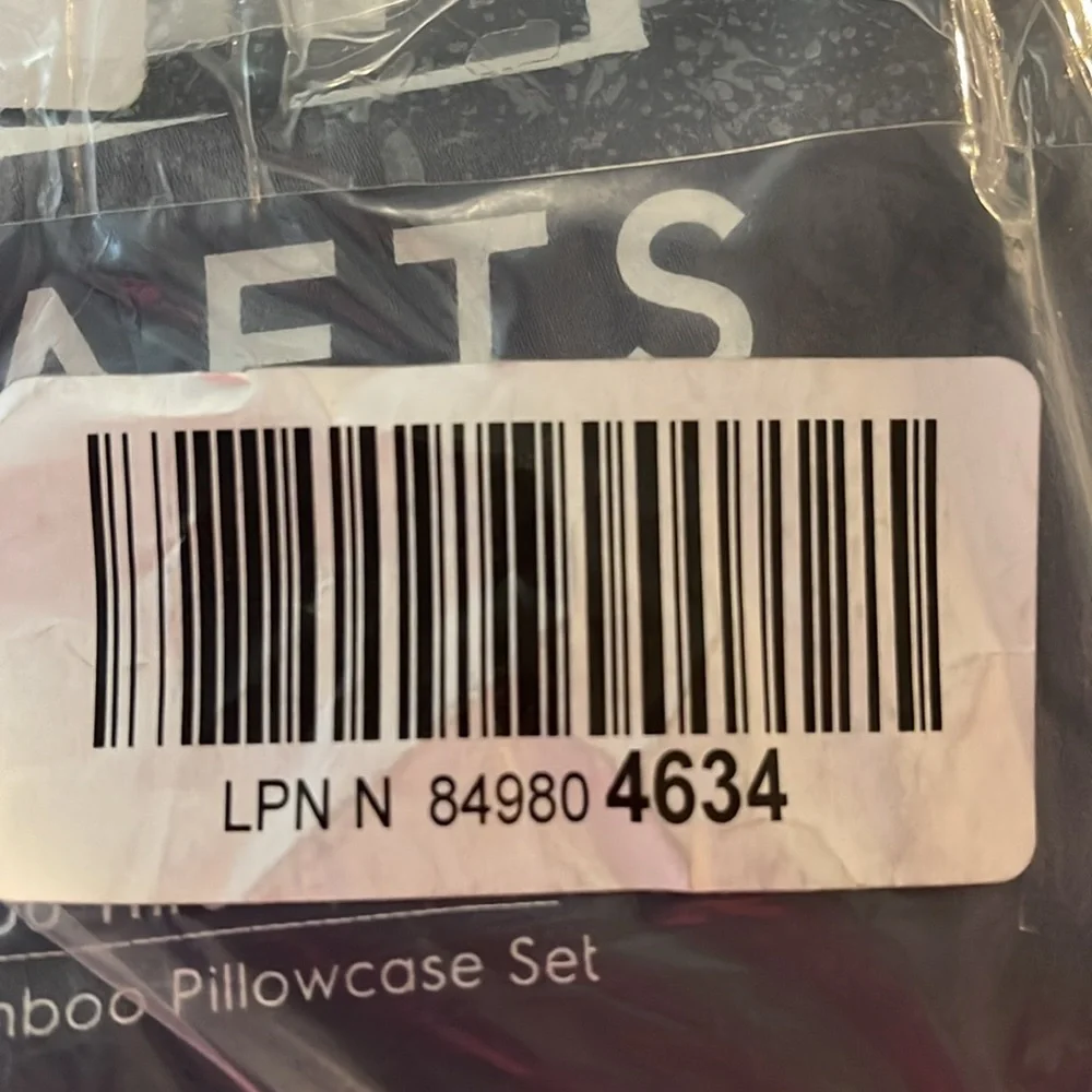 Tafts Bamboo Luxury Slate Blue King Pillowcase Set (Two). NWT